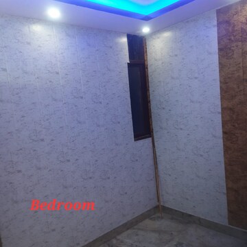 Room in 1 BHK Builder Floor at Khirki Extension – for Rent