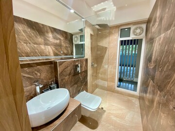 Attached Bathroom in 1 BHK Apartment at Ruparel Vivanza, Byculla – for Sale