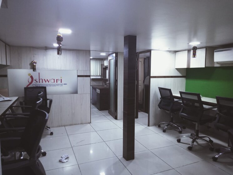 Team Area, haware-fantasia Commercial Office Space 500 Sq.Ft. In Vashi Sector 28 Navi Mumbai 7980526
