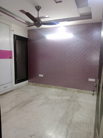 Bedroom in 3 BHK Builder Floor at Paschim Vihar – for Rent