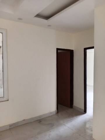 Room in 3 BHK Independent House at Ansals Sushant City – for Rent