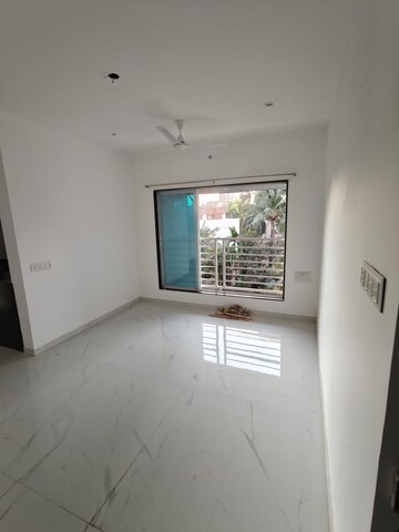2 BHK Apartment For Rent in DGS Sheetal Usha, Malad West