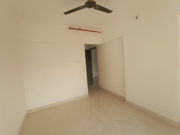 1 BHK Apartment For Rent in Sky View CHS Kurla Mumbai  7980553