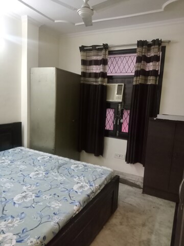 Bedroom in 2 BHK Apartment at Paschim Vihar – for Rent