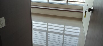 Master Bedroom in 3 BHK Apartment at Oberoi Realty Splendor, Jogeshwari East – for Sale