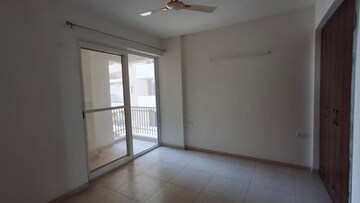 Room in 3.5 BHK Apartment at Sushma Grande Nxt, Lohgarh – for Rent