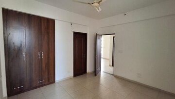 Room in 3.5 BHK Apartment at Sushma Grande Nxt, Lohgarh – for Rent