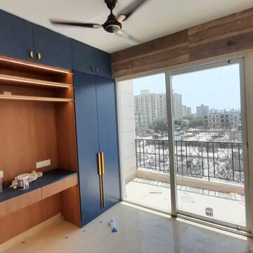 Room in 2 BHK Builder Floor at Signature Global Park, Sohna Sector 33 – for Rent