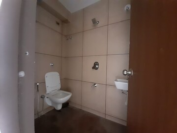 Master Bedroom in 2 BHK Apartment at Goregaon East – for Rent