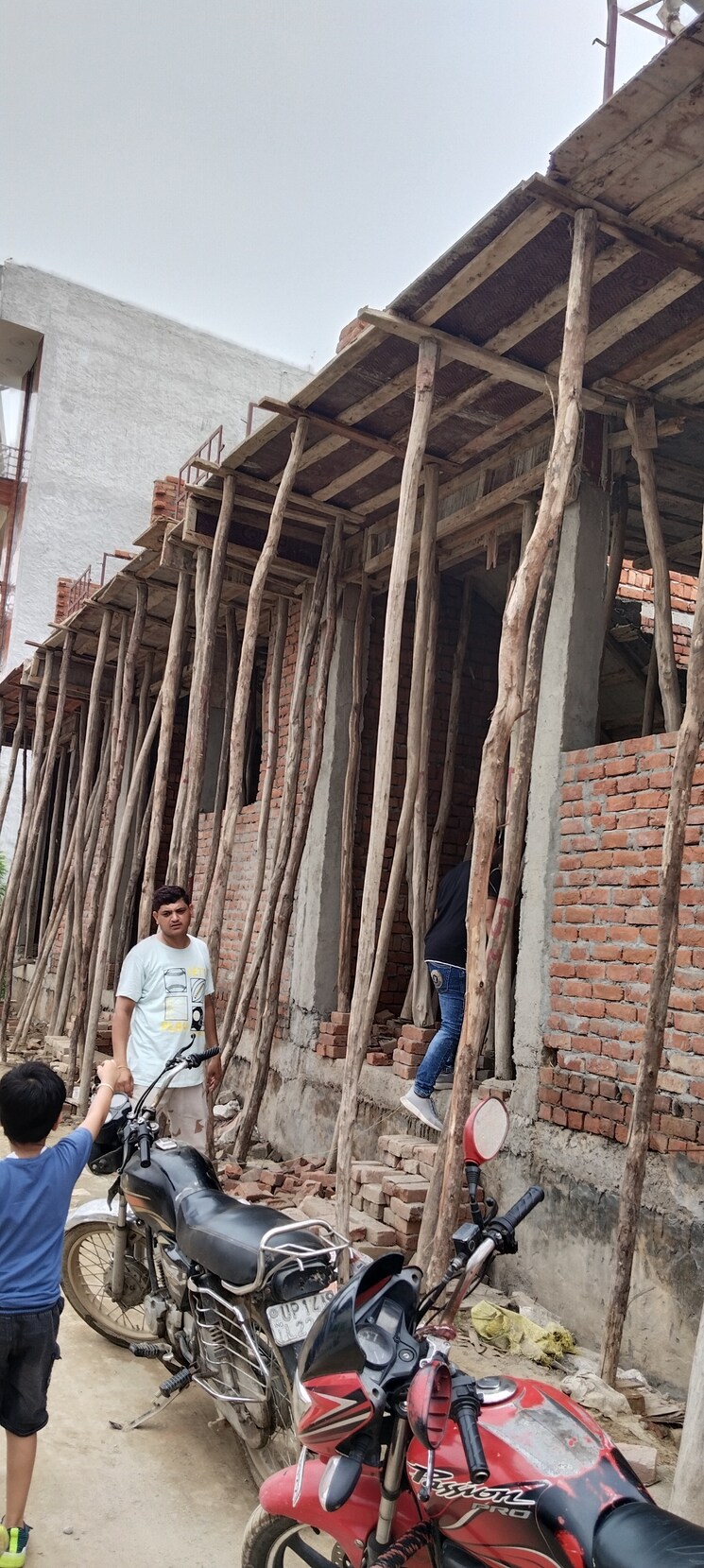 Exterior View, new-friends-colony  95 Sq.Yd. Plot In Sanjay Nagar Ghaziabad 7980691