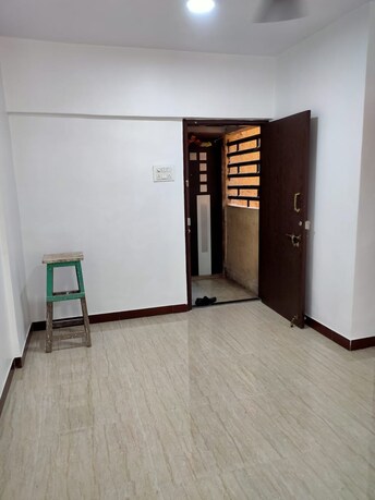 1 BHK Apartment For Rent in Anita Nagar Chs Kandivali East Mumbai  7980766