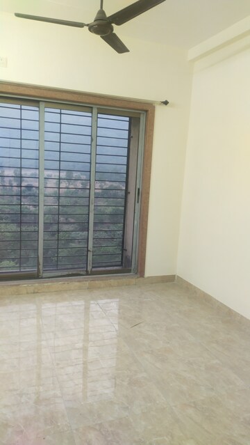 Room in 2 BHK Apartment at Valley Shilp, Kharghar Sector 36 – for Sale