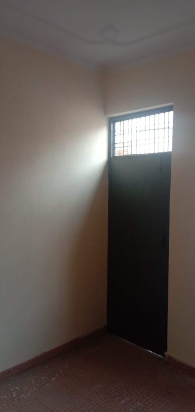 undefined, sector 7 1.5 Bedroom 211 Sq.Ft. Independent House In Sector 7 Gurgaon 7980802