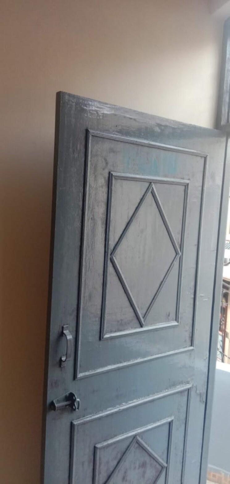 undefined, sector 7 1.5 Bedroom 211 Sq.Ft. Independent House In Sector 7 Gurgaon 7980802