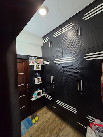 Furnished Amenities in 4 BHK Apartment at Urban Green, Sector 39 – for Sale