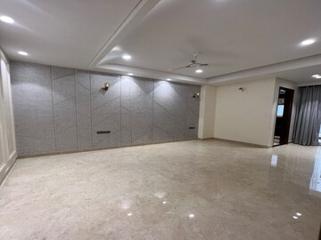 Room in 3 BHK Builder Floor at Chattarpur – for Sale