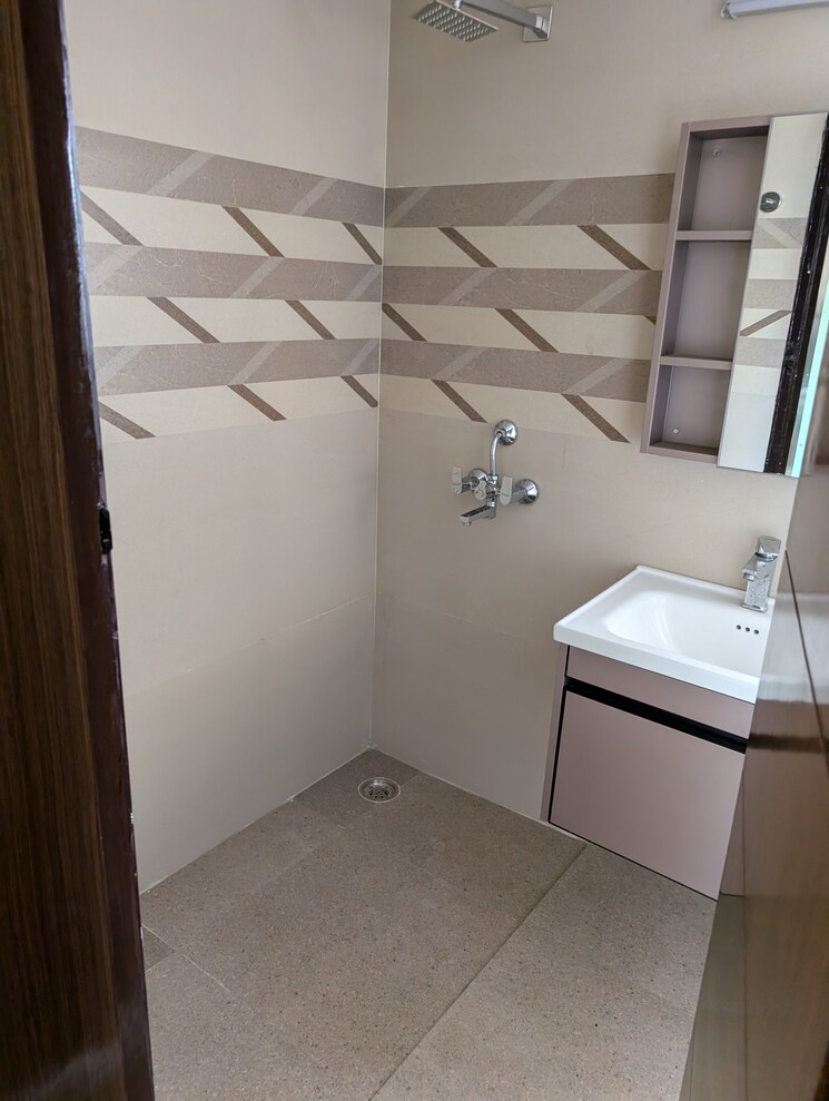 Master Bedroom, jaypee-wish-town-klassic 3.5 Bedroom 1522 Sq.Ft. Apartment In Sector 134 Noida 7980914