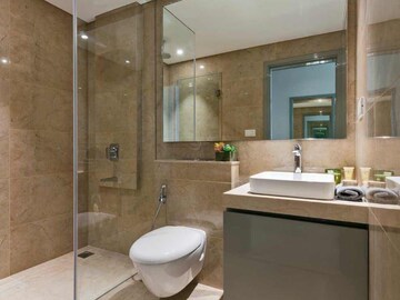 Bathroom in 4 BHK Apartment at Oberoi Realty Priviera, Santacruz West – for Sale