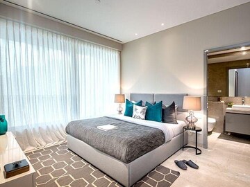 Bedroom in 4 BHK Apartment at Oberoi Realty Priviera, Santacruz West – for Sale