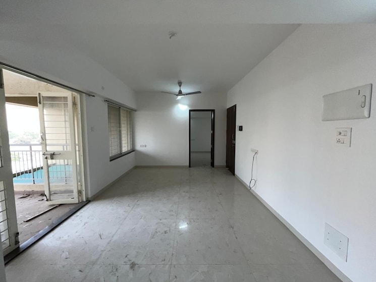 Rental 2 Bedroom 812 Sq.ft. Apartment In Vertical Oriana, Keshav Nagar 