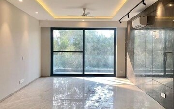 Office Space For Rent in Mahavir Enclave 1