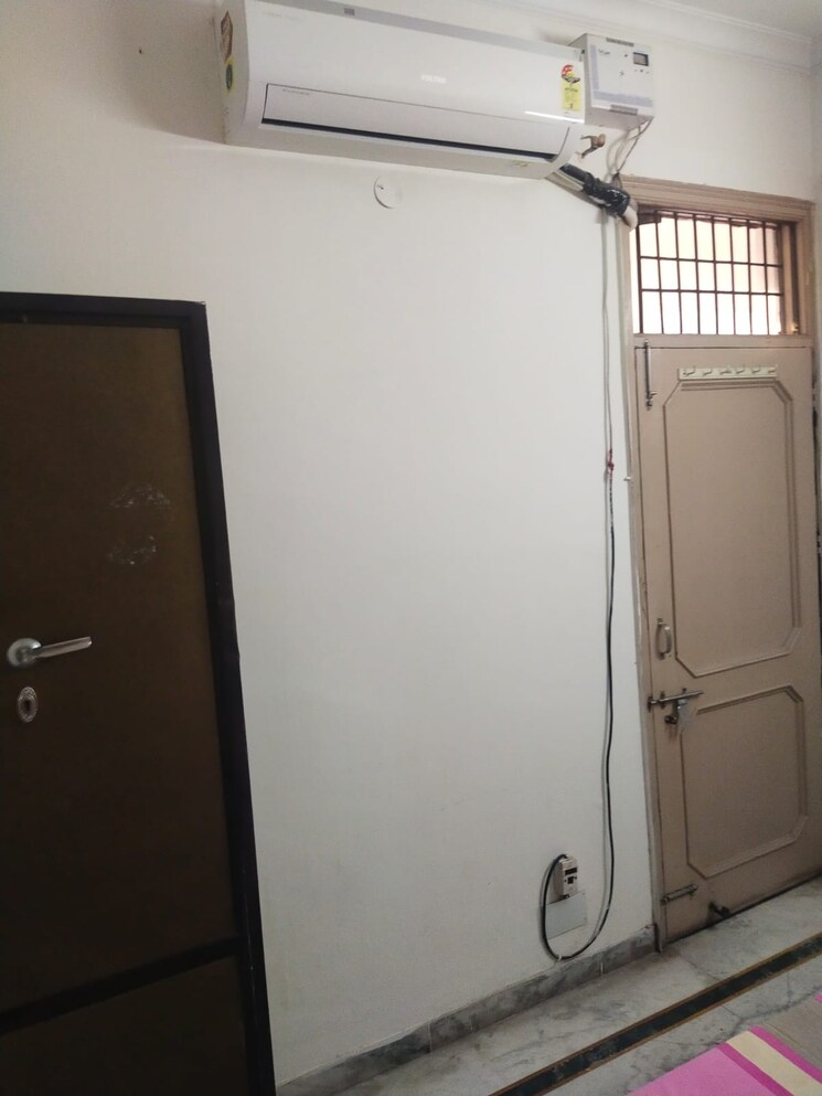 undefined, dhakoli village 3.5 Bedroom 100 Sq.Yd. Independent House In Dhakoli Village Zirakpur 7981033