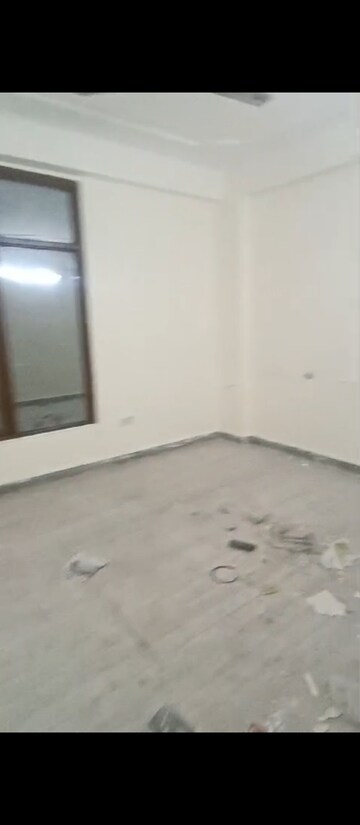 Master Bedroom in 3 BHK Builder Floor at Mehrauli – for Rent