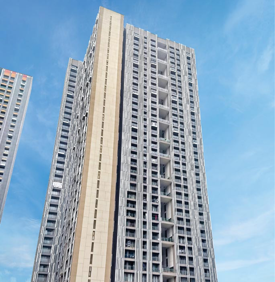 2 BHK Apartment For Sale in New Cuffe Parade