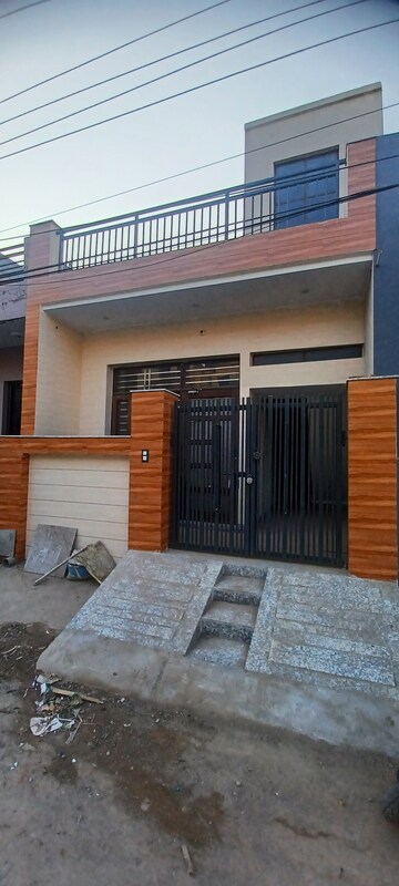 1.5 BHK Independent House For Sale in Patiala Road