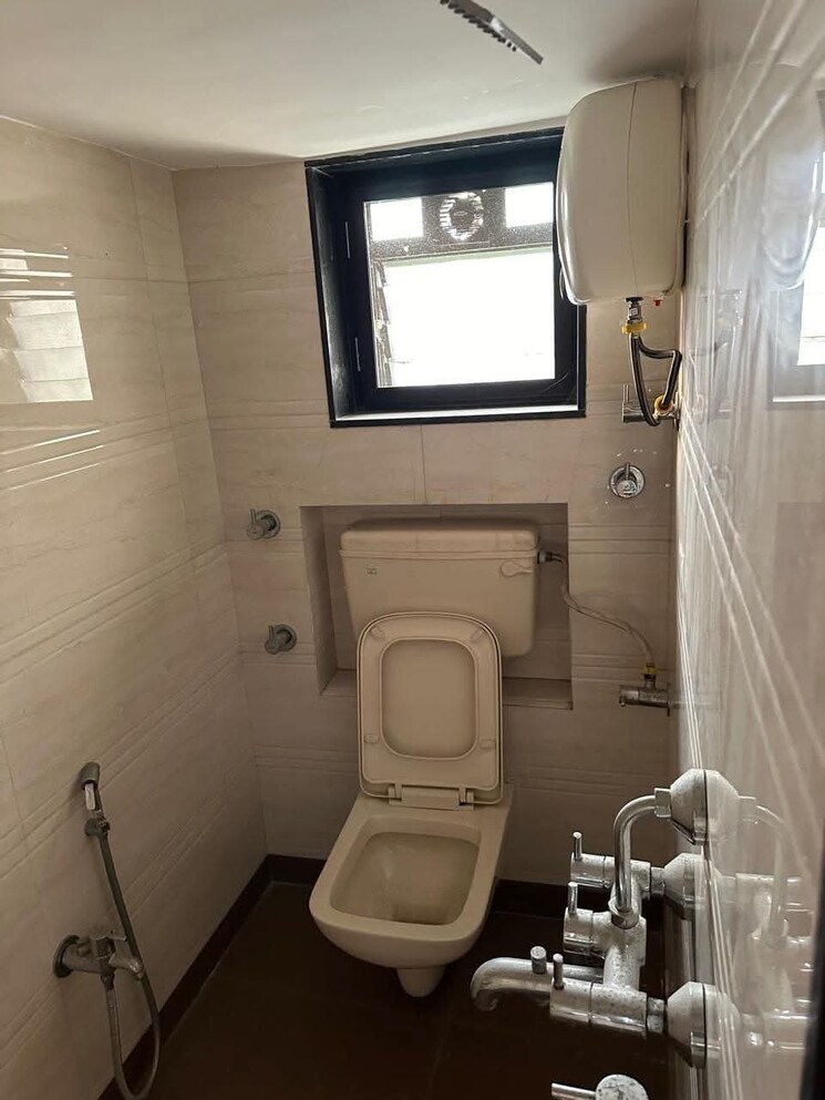 Bathroom, ruparel-sereno 1 Bedroom 453 Sq.Ft. Apartment In Vasai East Palghar 7981123