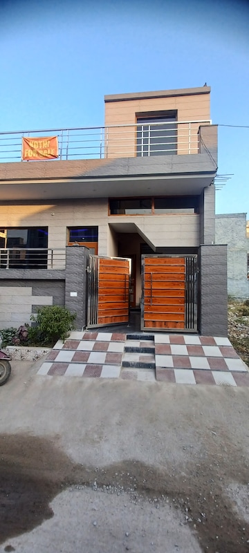 2 BHK Independent House For Resale in Ambala Highway Zirakpur  7981136