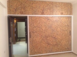 Room in 3 BHK Apartment at Benson Apartments, Benson Town – for Sale