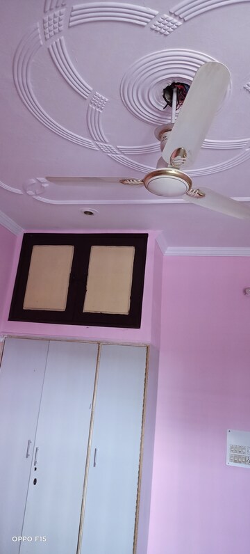 Master Bedroom in 2 BHK Independent House at Hi Castle, Beta Ii Greater Noida – for Rent