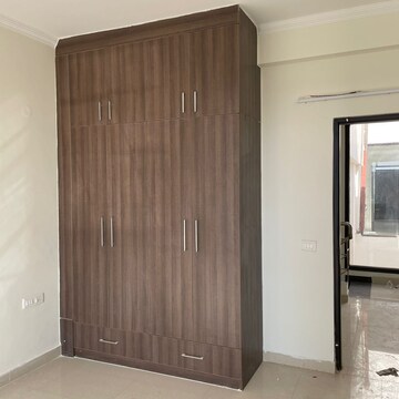 Room in 4 BHK Apartment at Altura Apartments, Nagla Road – for Sale