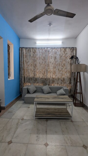 Living Room in 2 BHK Apartment at Manisha Apartment Andheri, Andheri West – for Rent