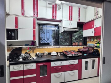 Kitchen in 1.5 BHK Apartment at Bandra West – for Rent
