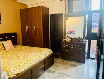 Bedroom in 3 BHK Apartment at Rajendra Nagar Sector 5 – for Rent