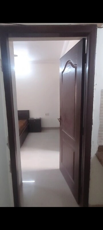 Master Bedroom in 2 BHK Apartment at Regency Estate, Dombivli East – for Rent