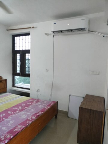 Bedroom in 1 BHK Independent House at Gomti Nagar – for Rent