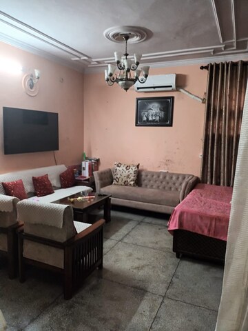 2 BHK Builder Floor For Rent in Sector 38