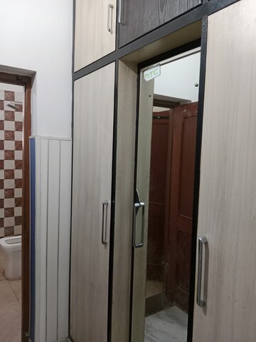 Building Lobby in 2 BHK Builder Floor at Sector 6 – for Rent