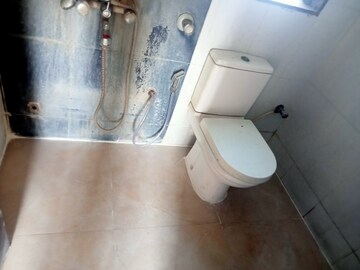 Master Bedroom in 1.5 BHK Apartment at Leena  Bhairav Residency, Mira Road – for Rent