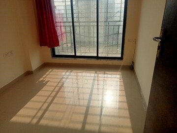 Room in 1.5 BHK Apartment at Leena  Bhairav Residency, Mira Road – for Rent