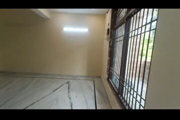 Room in 2 BHK Apartment at RWA Apartments Sector 122, Sector 122 – for Rent