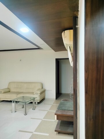Living Room in 3 BHK Apartment at Khar West – for Rent
