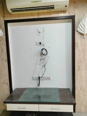  3 BHK Apartment at Khar West – for Rent