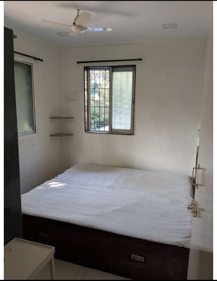 Room, mon-repos-apartment 1 Bedroom 550 Sq.Ft. Apartment In Bandra West Mumbai 7981425