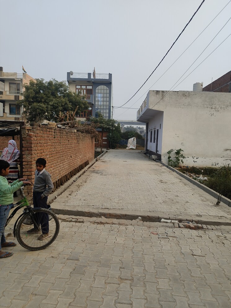 Exterior View, morta  100 Sq.Yd. Plot In Morta Ghaziabad 7981460