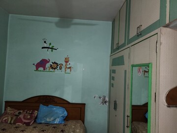 Master Bedroom in 3 BHK Villa at Science City – for Rent