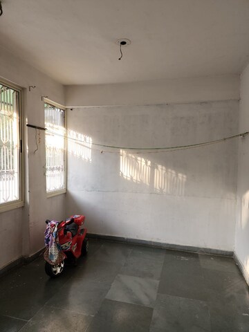 Bathroom in 3 BHK Villa at Science City – for Rent